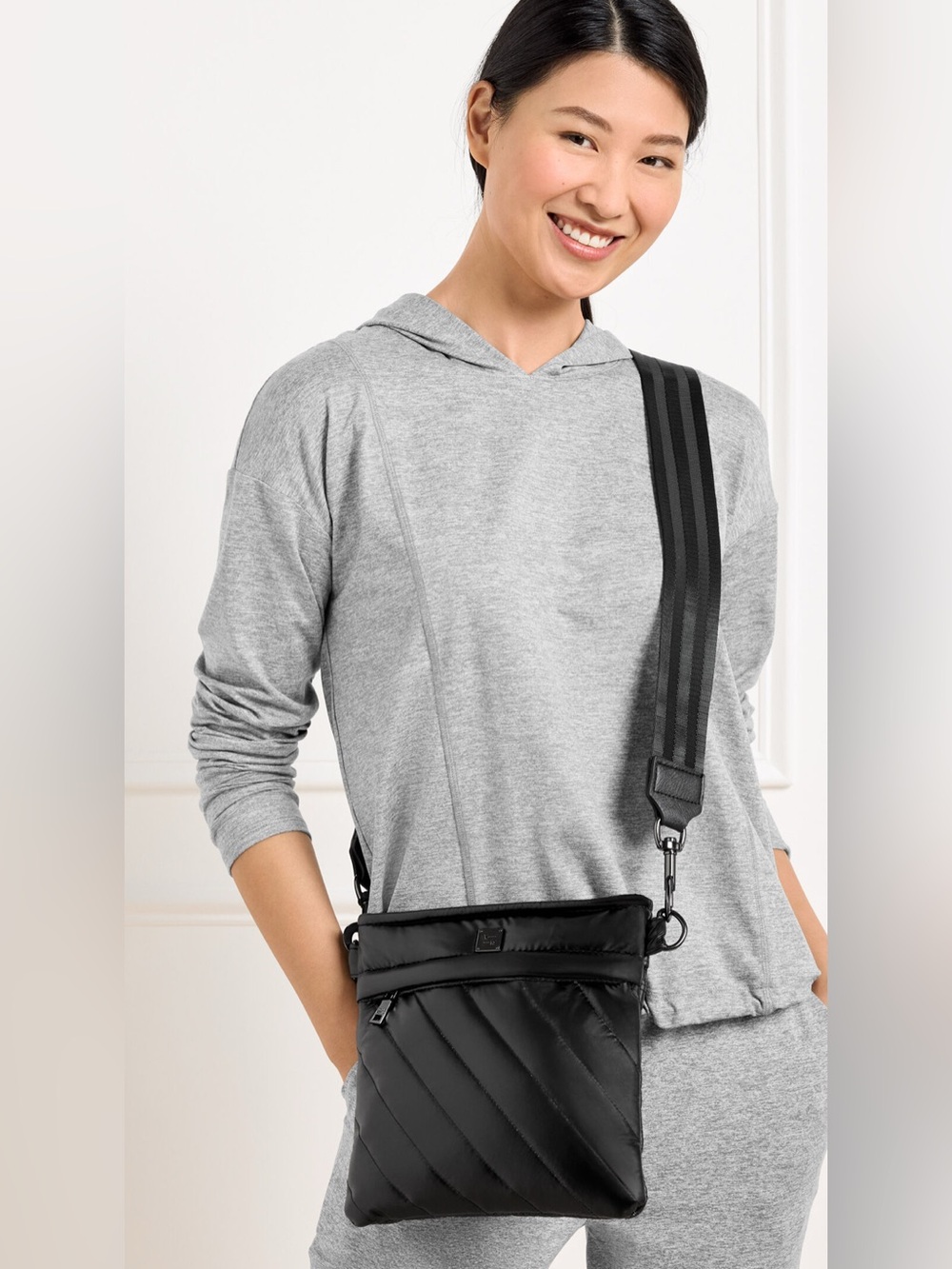 Think Royln women's SIDEWALK Crossbody Bag in Pearl black NWT